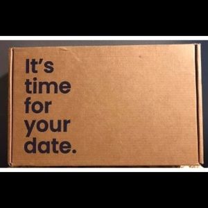 Happily Date Box- 2